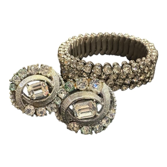 Jewelry - Vintage Coro Sparkling Rhinestone Earrings & Silver Stretch Bracelet Set J17